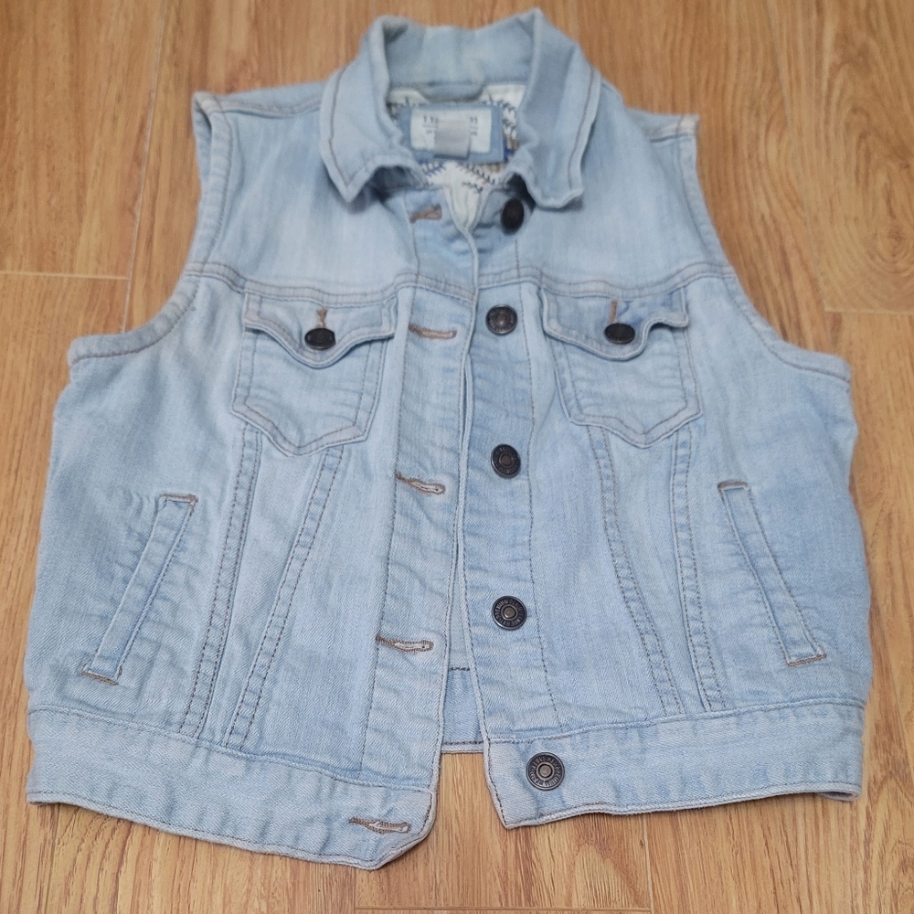 I Love H81 Cropped Denim Vest Womens size SMALL